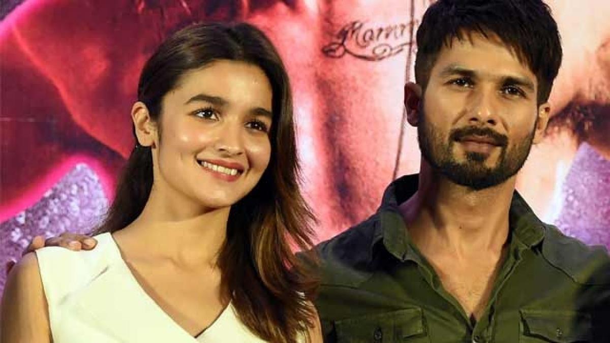 Alia deserves a national award for Udta Punjab, says Shahid Kapoor